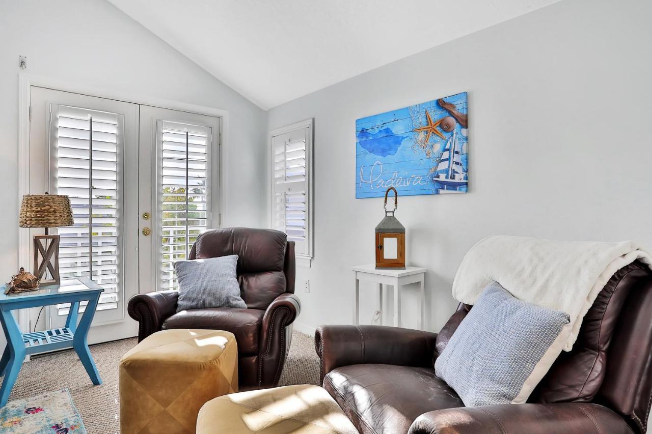 Sol Mate Beach Cottage Сант Пит Бич Экстерьер фото